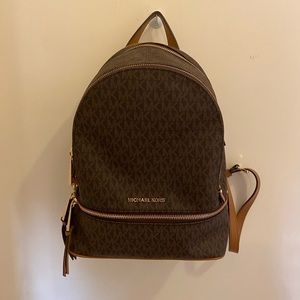 Michael Kors Rhea Medium Backpack